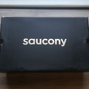 Monochrome unisex Saucony Jazz Hybrid